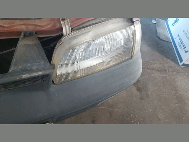 bontott SUZUKI SWIFT II Középső Szellőző