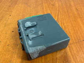 bontott SUZUKI SWIFT II Központizár Elektronika