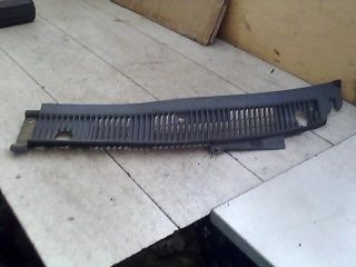 bontott SUZUKI SWIFT II Levélrács