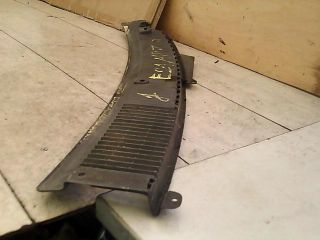 bontott SUZUKI SWIFT II Levélrács