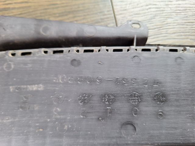 bontott SUZUKI SWIFT II Levélrács