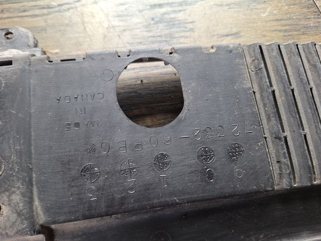 bontott SUZUKI SWIFT II Levélrács