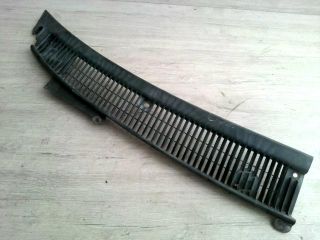 bontott SUZUKI SWIFT II Levélrács