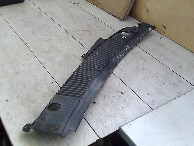 bontott SUZUKI SWIFT II Levélrács