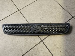 bontott SUZUKI SWIFT II Motorháztető Díszrács