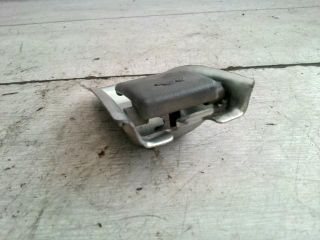 bontott SUZUKI SWIFT II Motorháztető Nyitó Kar / Gomb