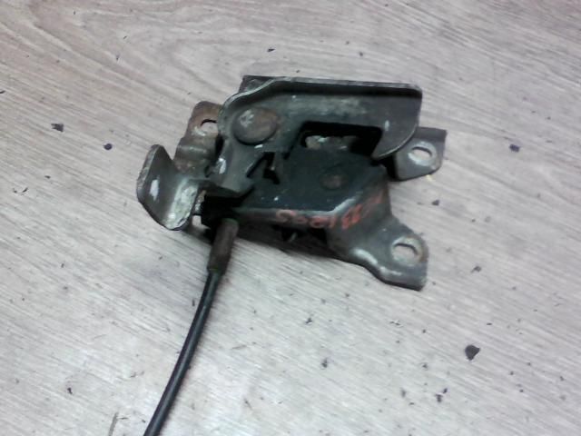 bontott SUZUKI SWIFT II Motorháztető Zárszerkezet