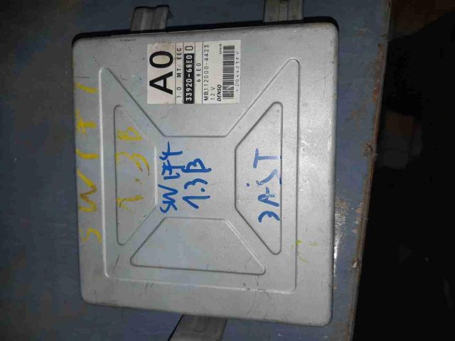 bontott SUZUKI SWIFT II Motorvezérlő