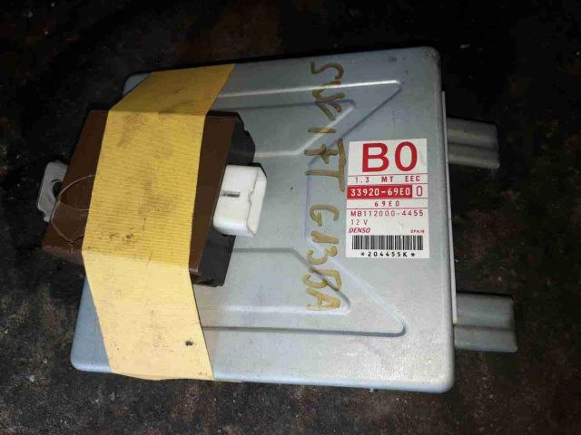 bontott SUZUKI SWIFT II Motorvezérlő