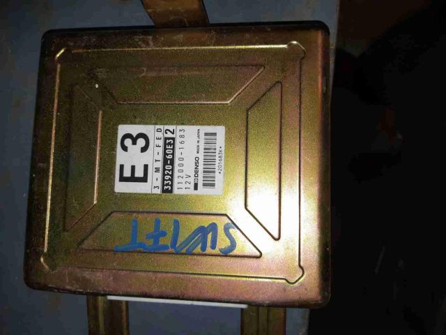 bontott SUZUKI SWIFT II Motorvezérlő