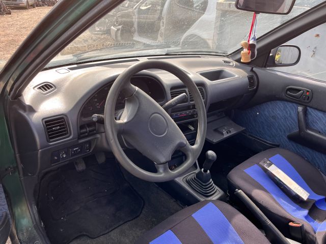 bontott SUZUKI SWIFT II Műszerfal Héj