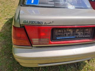 bontott SUZUKI SWIFT II Műszerfal Héj