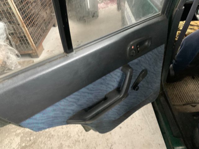 bontott SUZUKI SWIFT II Műszerfal Héj