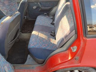 bontott SUZUKI SWIFT II Pohártartó