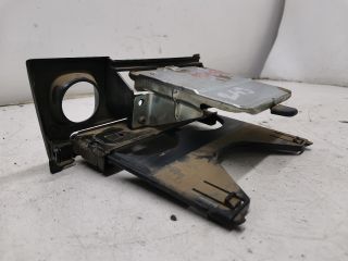 bontott SUZUKI SWIFT II Pohártartó