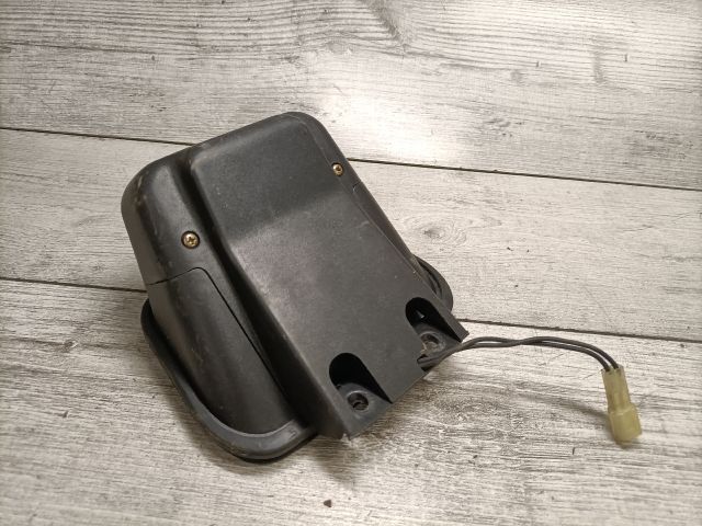 bontott SUZUKI SWIFT II Pótféklámpa