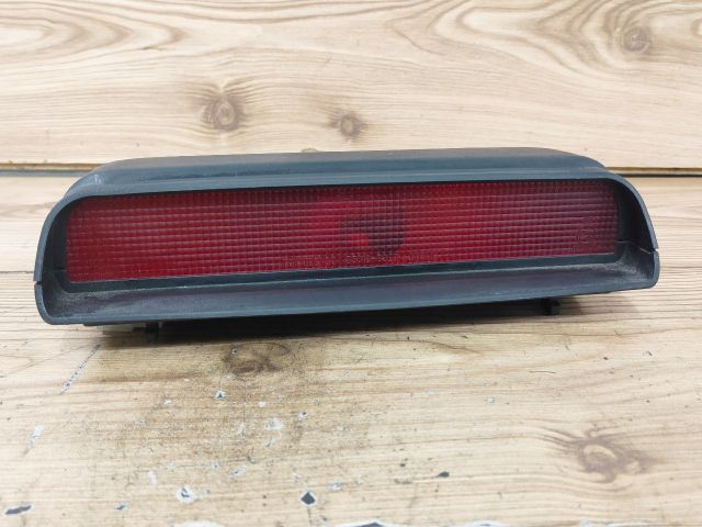 bontott SUZUKI SWIFT II Pótféklámpa