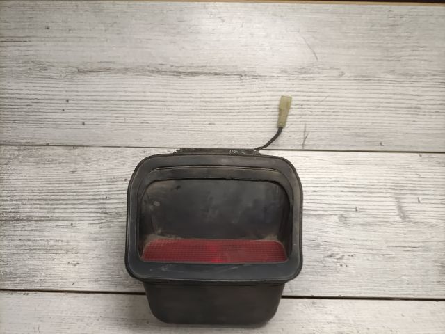 bontott SUZUKI SWIFT II Pótféklámpa