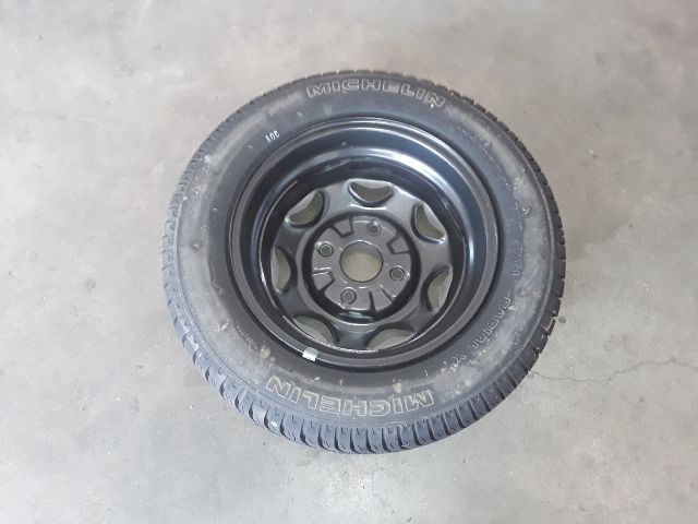 bontott SUZUKI SWIFT II Pótkerék