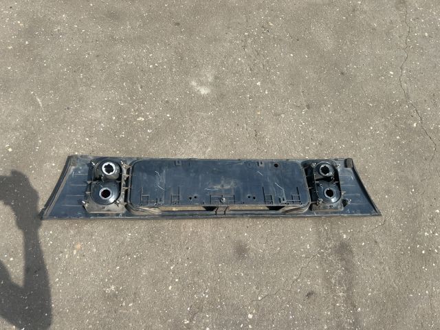 bontott SUZUKI SWIFT II Rendszámtábla Tartó