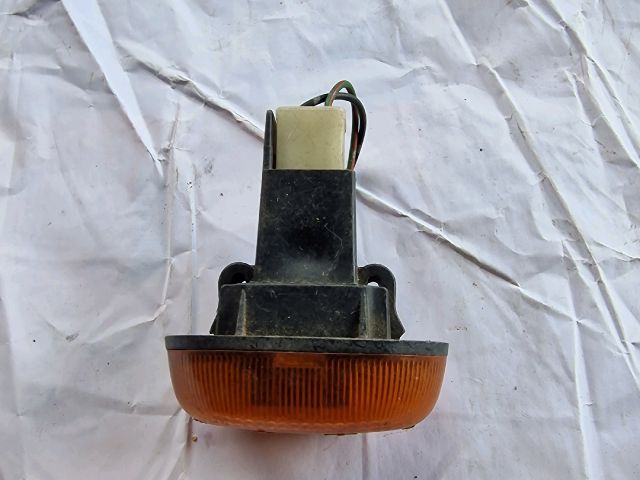 bontott SUZUKI SWIFT II Sárvédő Irányjelző (Pozíciófüggetlen)