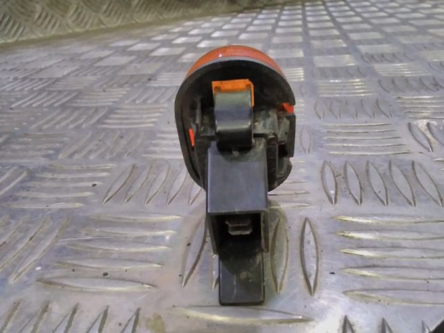 bontott SUZUKI SWIFT II Sárvédő Irányjelző (Pozíciófüggetlen)