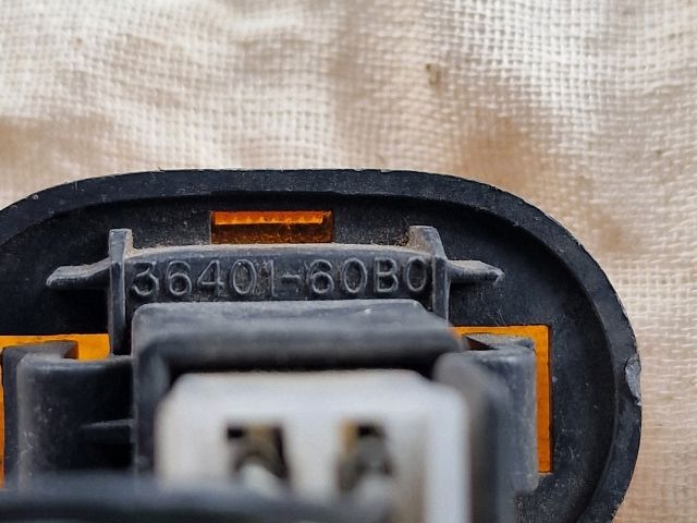 bontott SUZUKI SWIFT II Sárvédő Irányjelző (Pozíciófüggetlen)