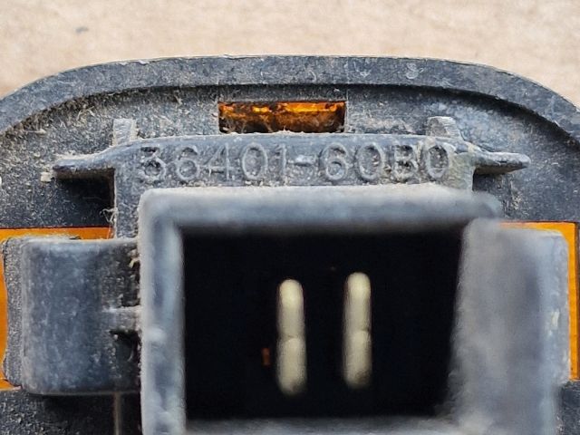 bontott SUZUKI SWIFT II Sárvédő Irányjelző (Pozíciófüggetlen)