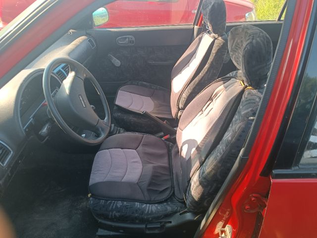 bontott SUZUKI SWIFT II Szivargyújtó Aljzat