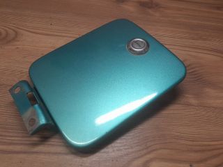 bontott SUZUKI SWIFT II Tankajtó