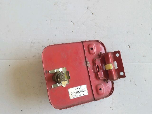 bontott SUZUKI SWIFT II Tankajtó