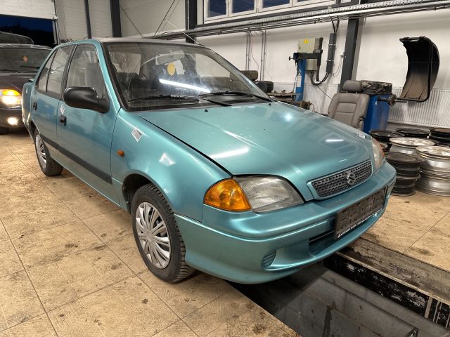 bontott SUZUKI SWIFT II Tankajtó