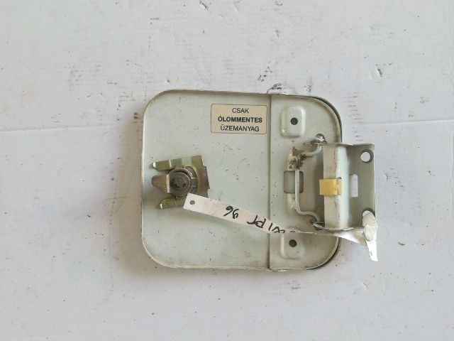 bontott SUZUKI SWIFT II Tankajtó