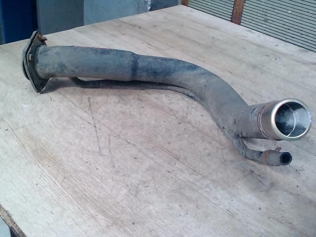 bontott SUZUKI SWIFT II Tankajtó