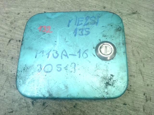 bontott SUZUKI SWIFT II Tankajtó