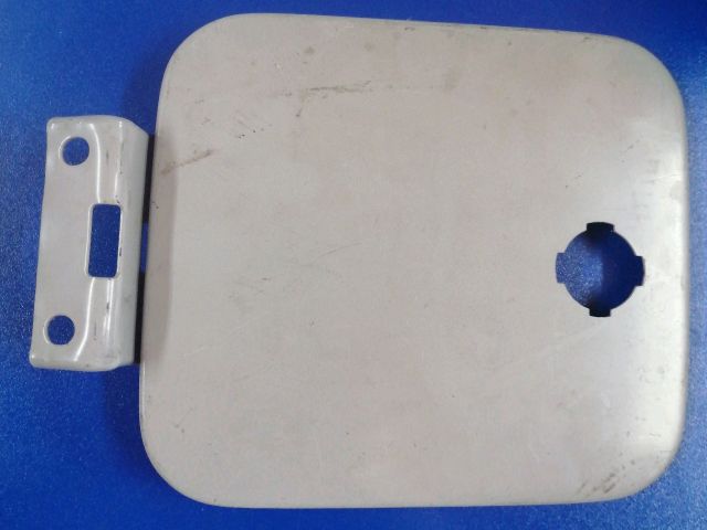 bontott SUZUKI SWIFT II Tankajtó