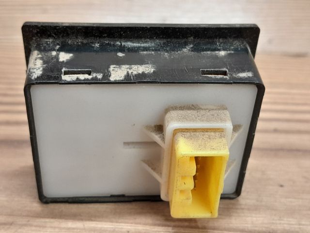 bontott SUZUKI SWIFT II Tükör Kapcsoló