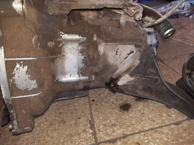 bontott SUZUKI SWIFT II Váltó (Mechanikus)