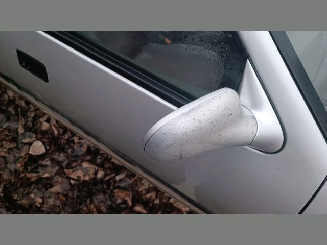 bontott SUZUKI SWIFT II Vészvillogó Kapcsoló