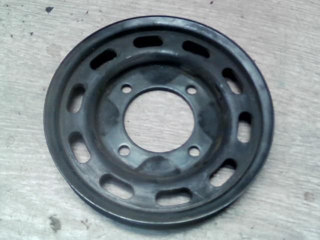 bontott SUZUKI SWIFT II Vízpumpa Szíjtárcsa