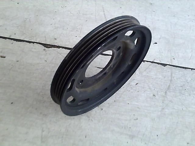 bontott SUZUKI SWIFT II Vízpumpa Szíjtárcsa