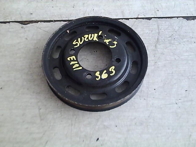 bontott SUZUKI SWIFT II Vízpumpa Szíjtárcsa