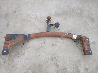 bontott SUZUKI SWIFT II Vonóhorog