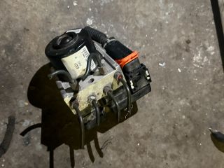 bontott SUZUKI SWIFT III ABS Kocka