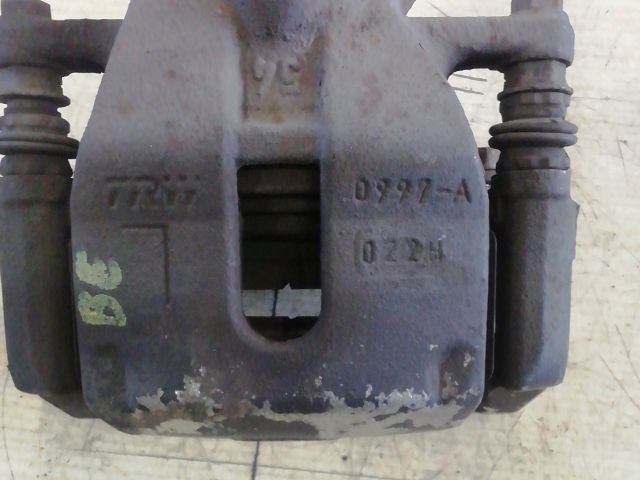 bontott SUZUKI SWIFT III Bal első Féknyereg Munkahengerrel