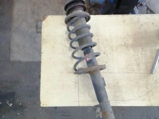 bontott SUZUKI SWIFT III Bal első Gólyaláb (Lengécsillapító, Rugó)