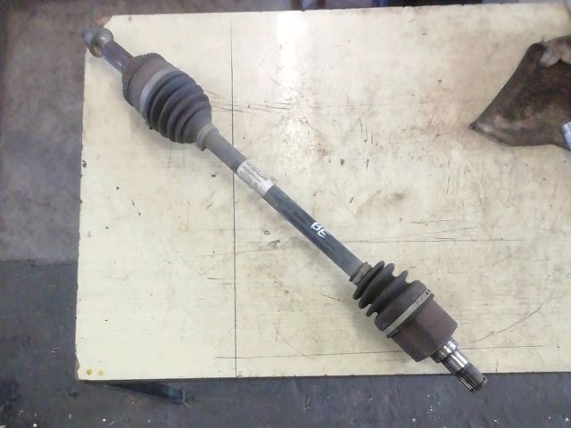 bontott SUZUKI SWIFT III Bal Féltengely