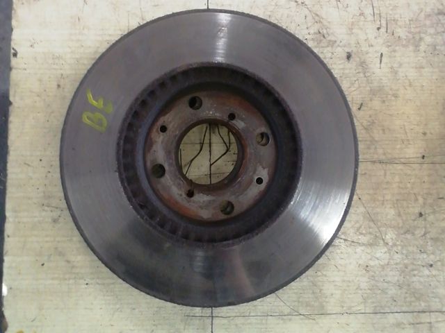 bontott SUZUKI SWIFT III Első Pár Féktárcsa