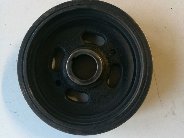 bontott SUZUKI SWIFT III Főtengely Szíjtárcsa