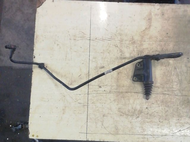 bontott SUZUKI SWIFT III Kuplung Munkahenger